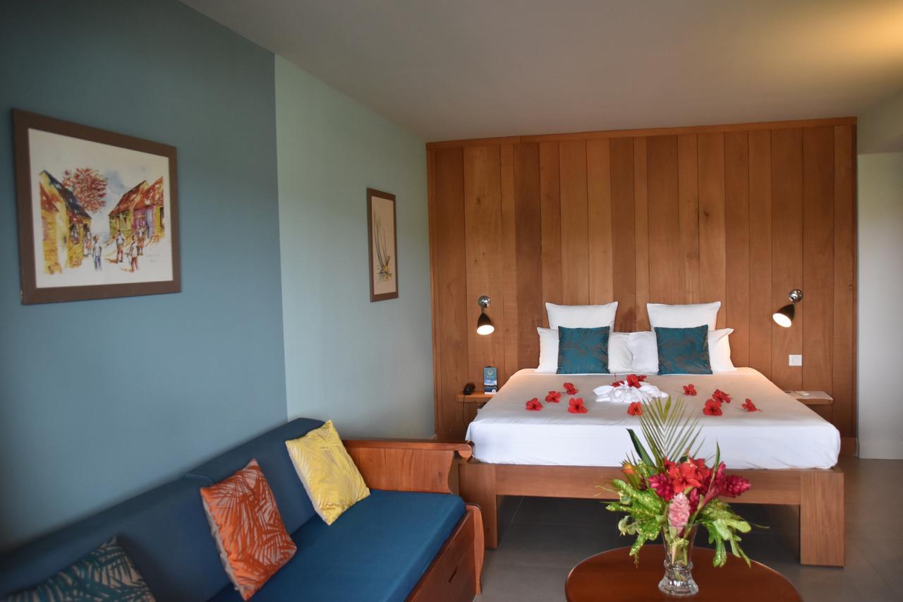 Le Panoramic Aparthotel เลส์ทรัวส์-ซีเลต์ ภายนอก รูปภาพ