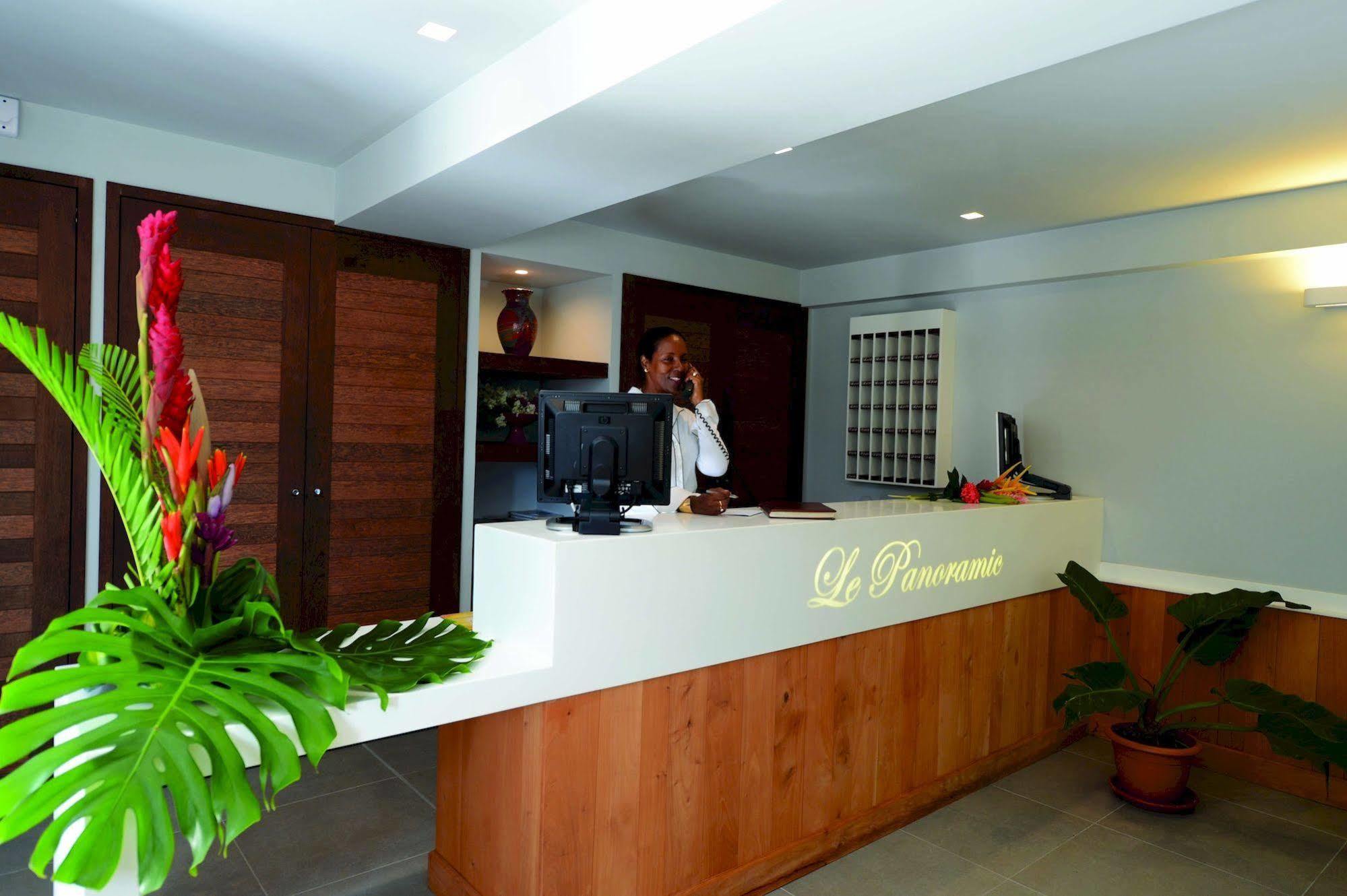 Le Panoramic Aparthotel เลส์ทรัวส์-ซีเลต์ ภายนอก รูปภาพ