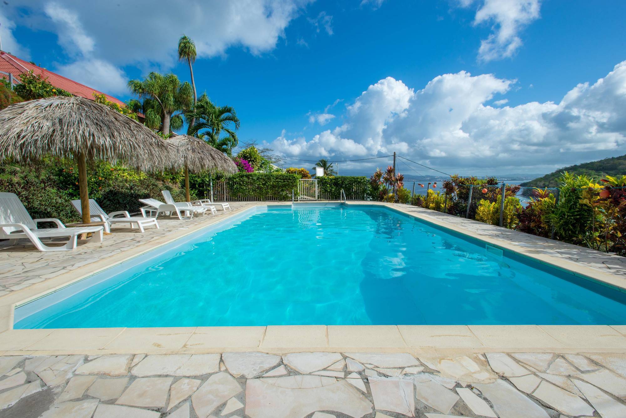 Le Panoramic Aparthotel เลส์ทรัวส์-ซีเลต์ ภายนอก รูปภาพ