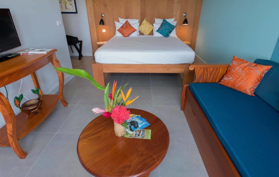 Le Panoramic Aparthotel เลส์ทรัวส์-ซีเลต์ ภายนอก รูปภาพ